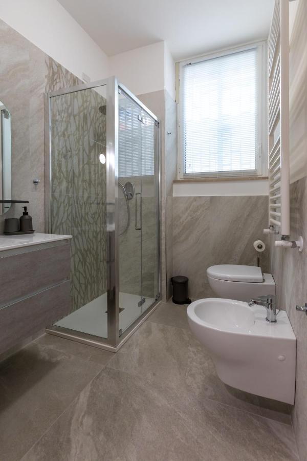 Le Case Di Anna - Holiday Home Рим Экстерьер фото