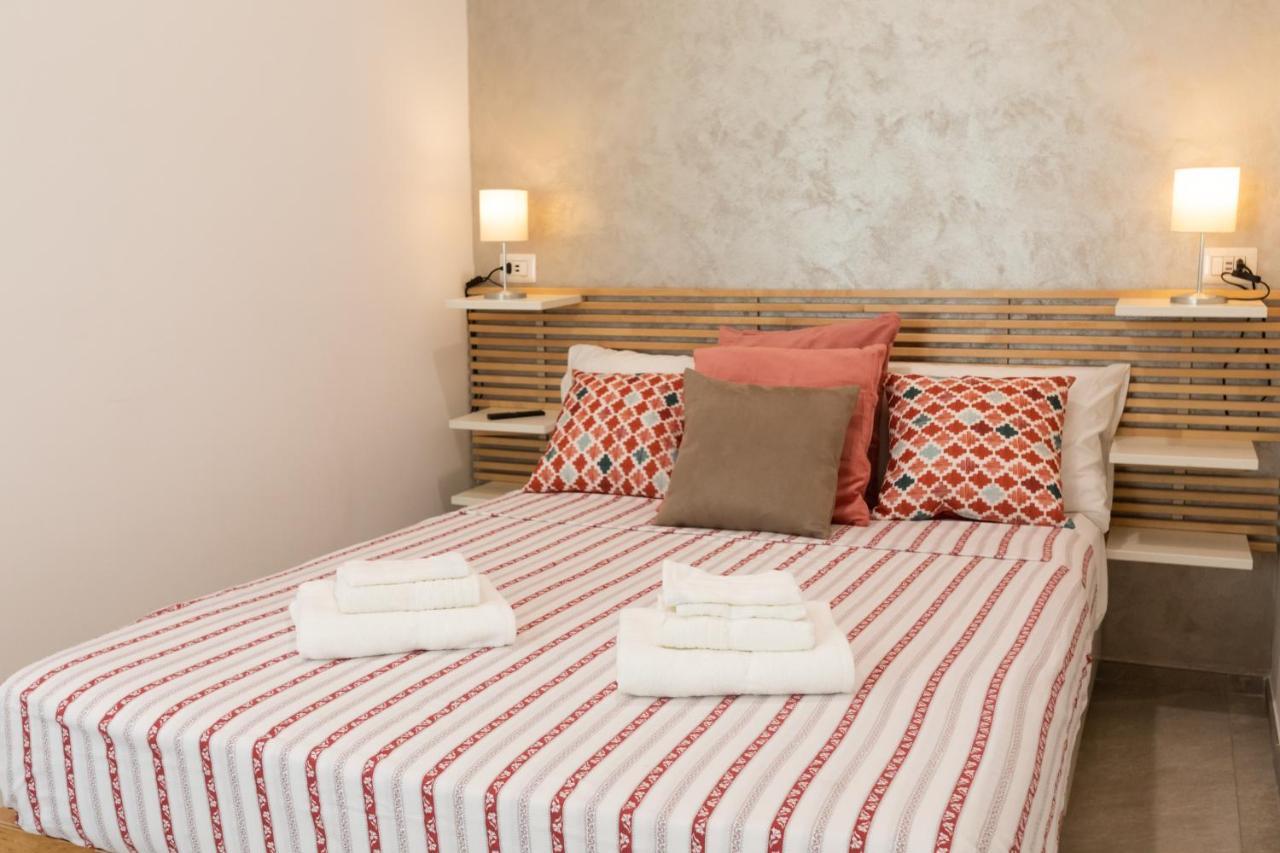 Le Case Di Anna - Holiday Home Рим Экстерьер фото