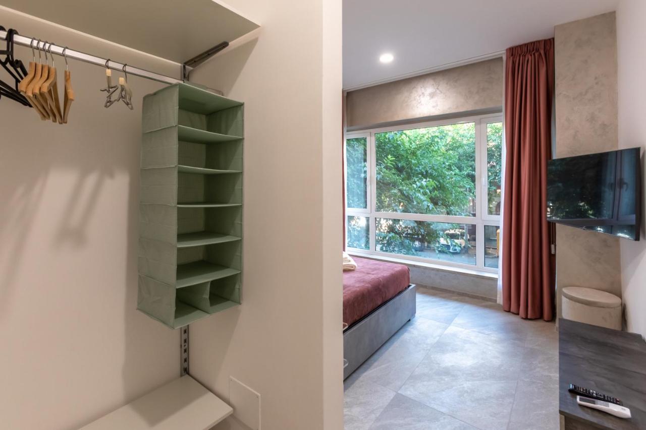 Le Case Di Anna - Holiday Home Рим Экстерьер фото