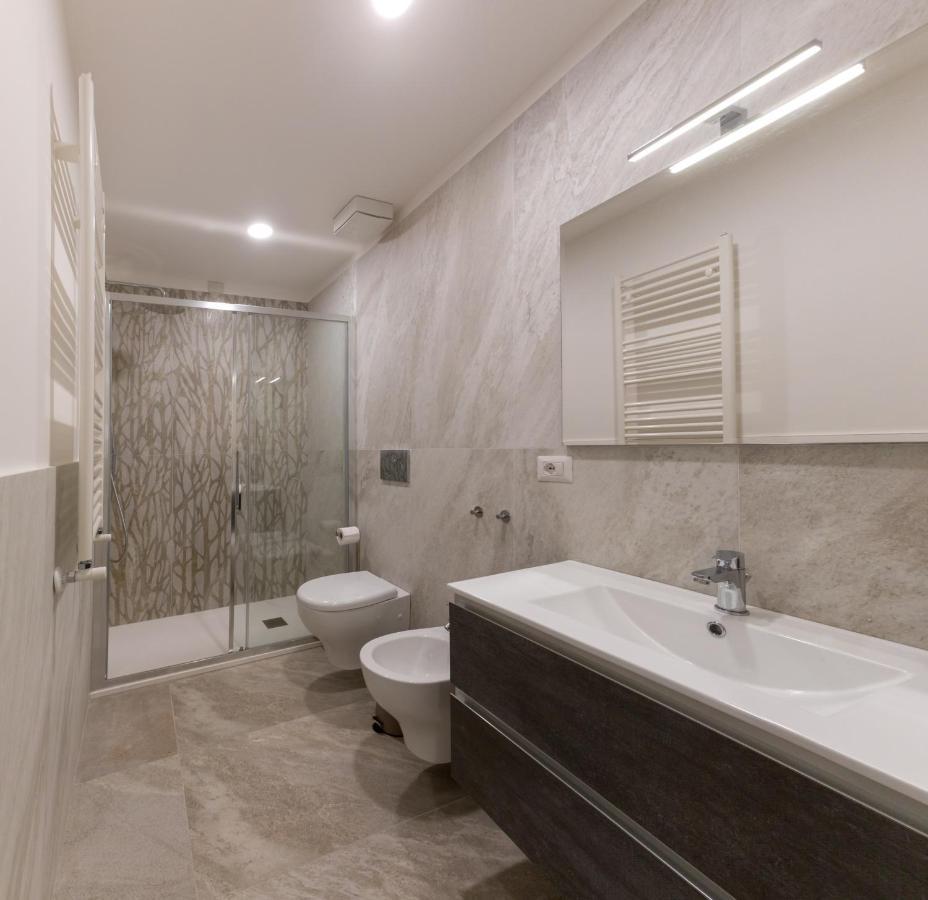 Le Case Di Anna - Holiday Home Рим Экстерьер фото