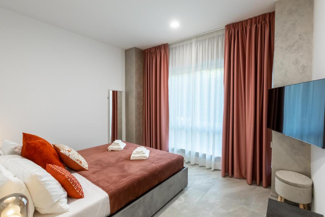 Le Case Di Anna - Holiday Home Рим Экстерьер фото